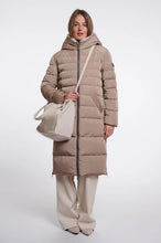 Load image into Gallery viewer, Chi Birch Handbag
