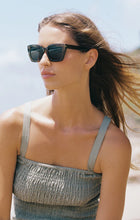 Load image into Gallery viewer, Hideaway Sunglasses - Moss Grey
