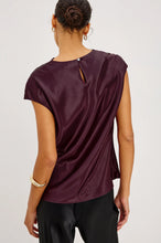 Load image into Gallery viewer, Loretta Top - Wine
