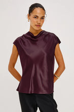 Load image into Gallery viewer, Loretta Top - Wine
