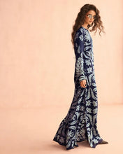 Load image into Gallery viewer, Parker Maxi - Alexia Nightfall
