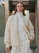 Load image into Gallery viewer, Serina Reversible Quilt Jacket
